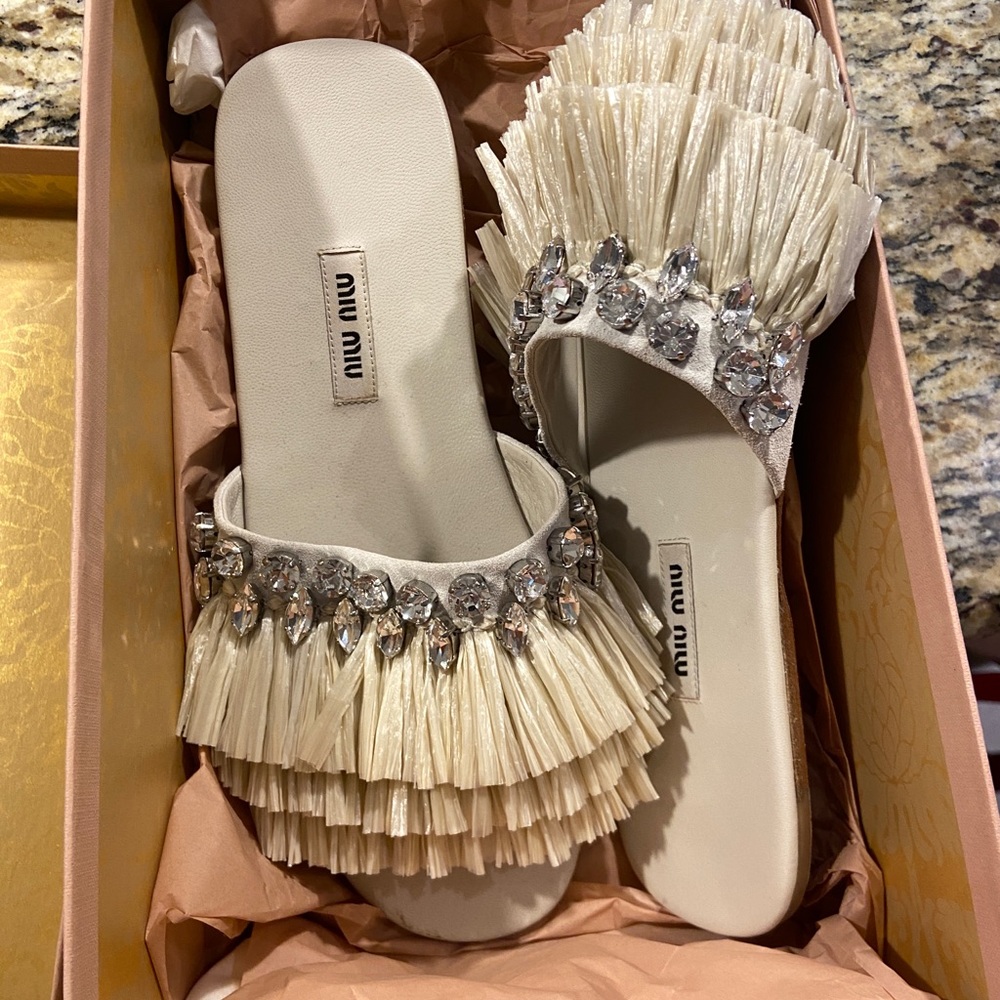 miumiu slipper